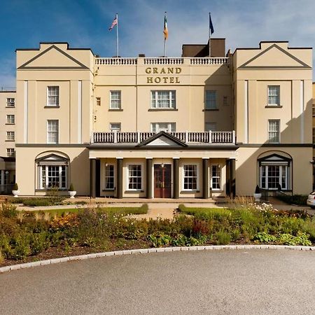 Grand Hotel Malahide Εξωτερικό φωτογραφία