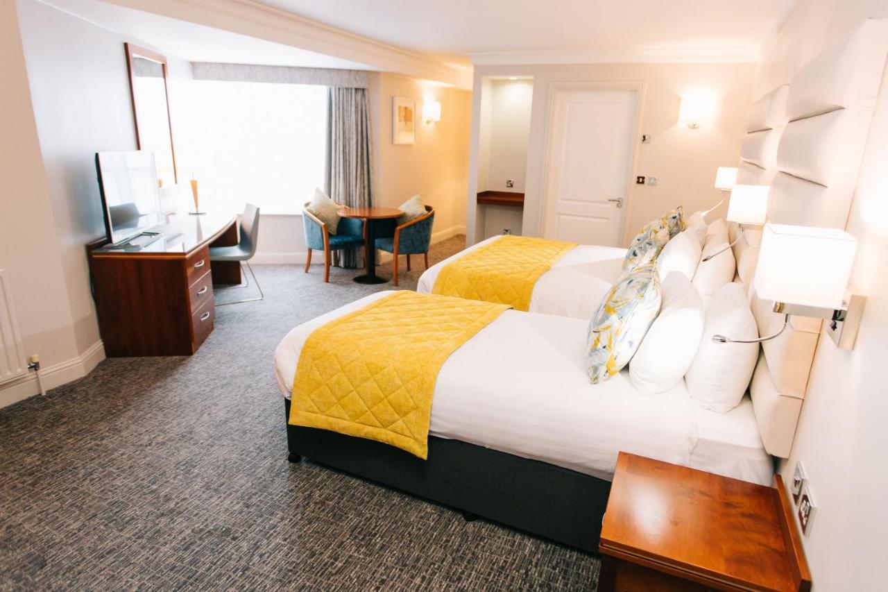 Grand Hotel Malahide Εξωτερικό φωτογραφία
