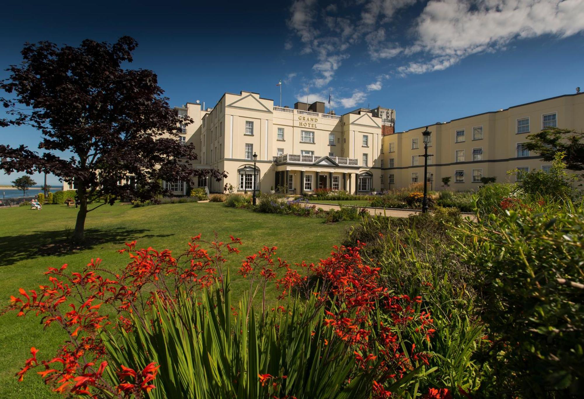 Grand Hotel Malahide Εξωτερικό φωτογραφία